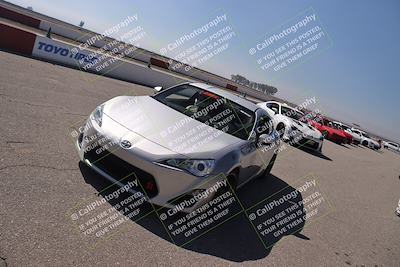 media/Oct-18-2025-Speed Ventures (Sat) [[8b3b7cf525]]/Around the Pits/